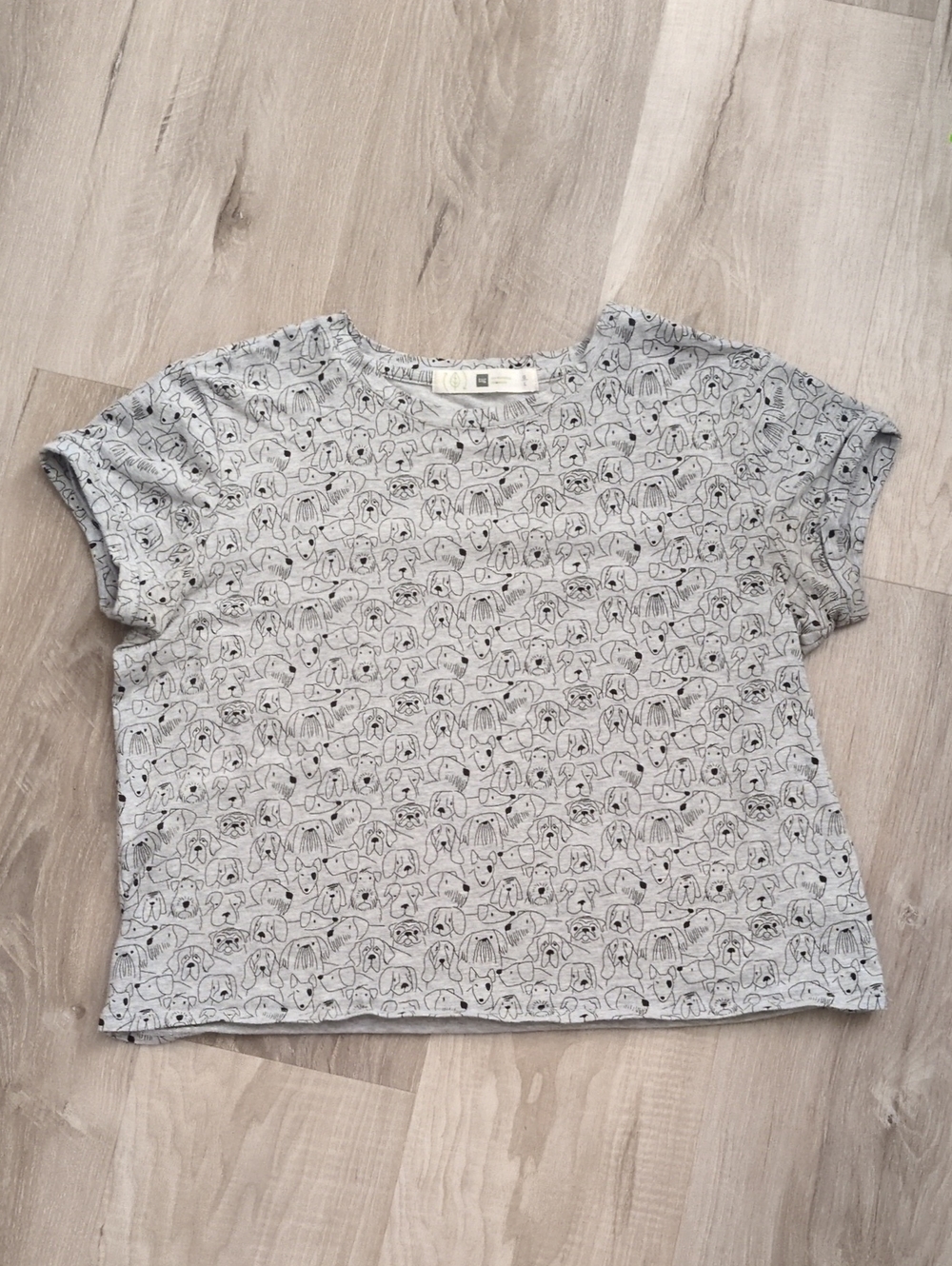 Tag Gray Graphic Dog Print Crop Top